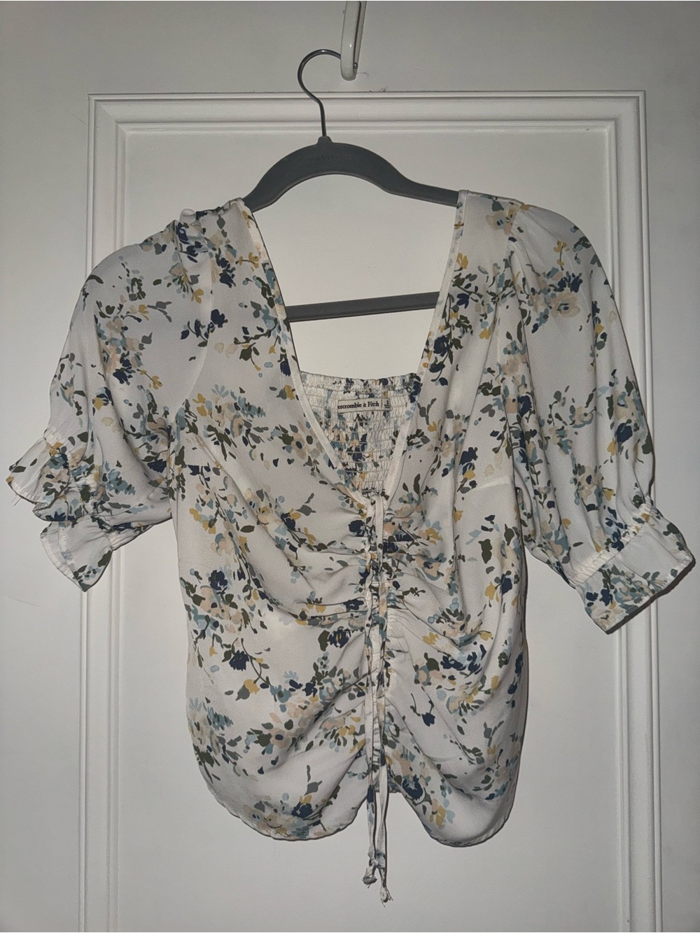 Abercrombie & Fitch White Floral Ruched Drawstring Blouse